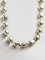BaubleBar Teagan Pearl Necklace - White - 
    Chunky collar necklace 
  
