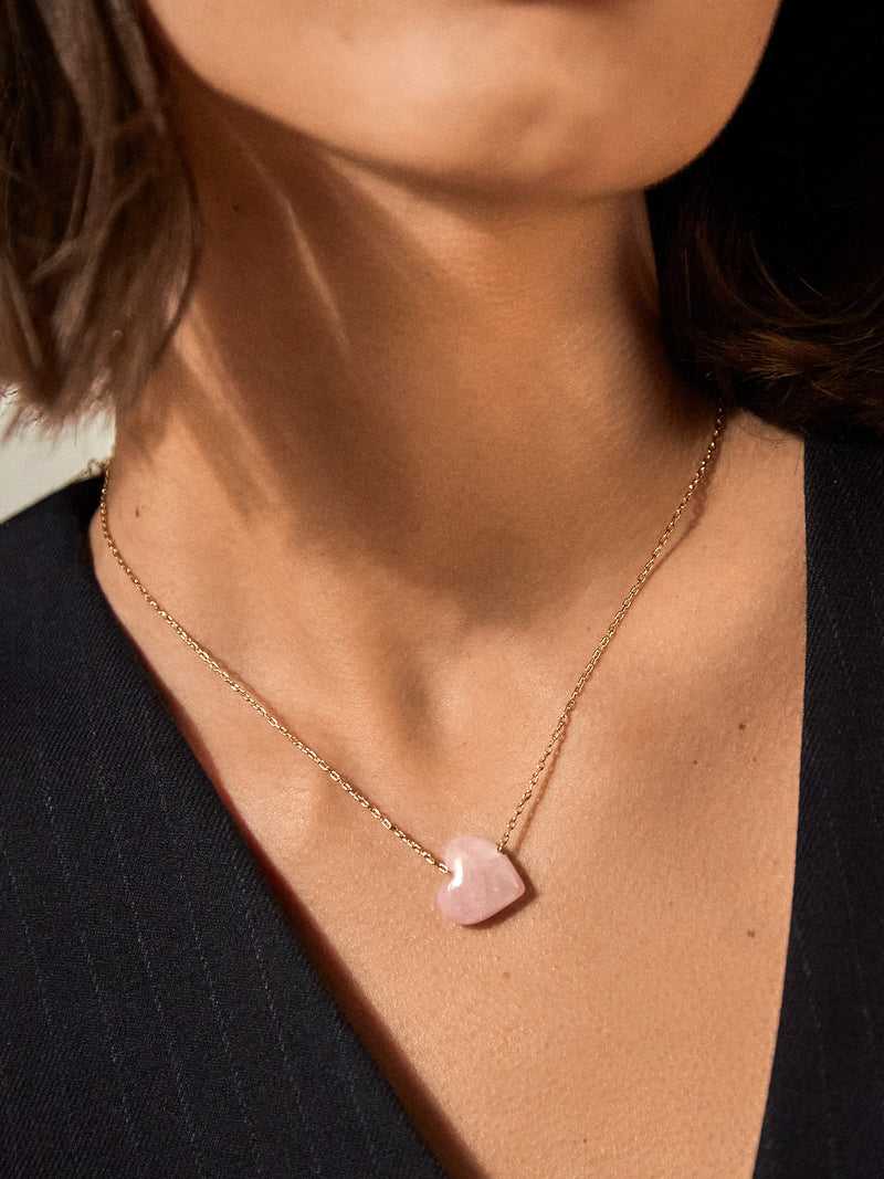 BaubleBar Juno Rose Quartz Necklace - Rose Quartz Stone - 
    Rose quartz heart pendant necklace
  
