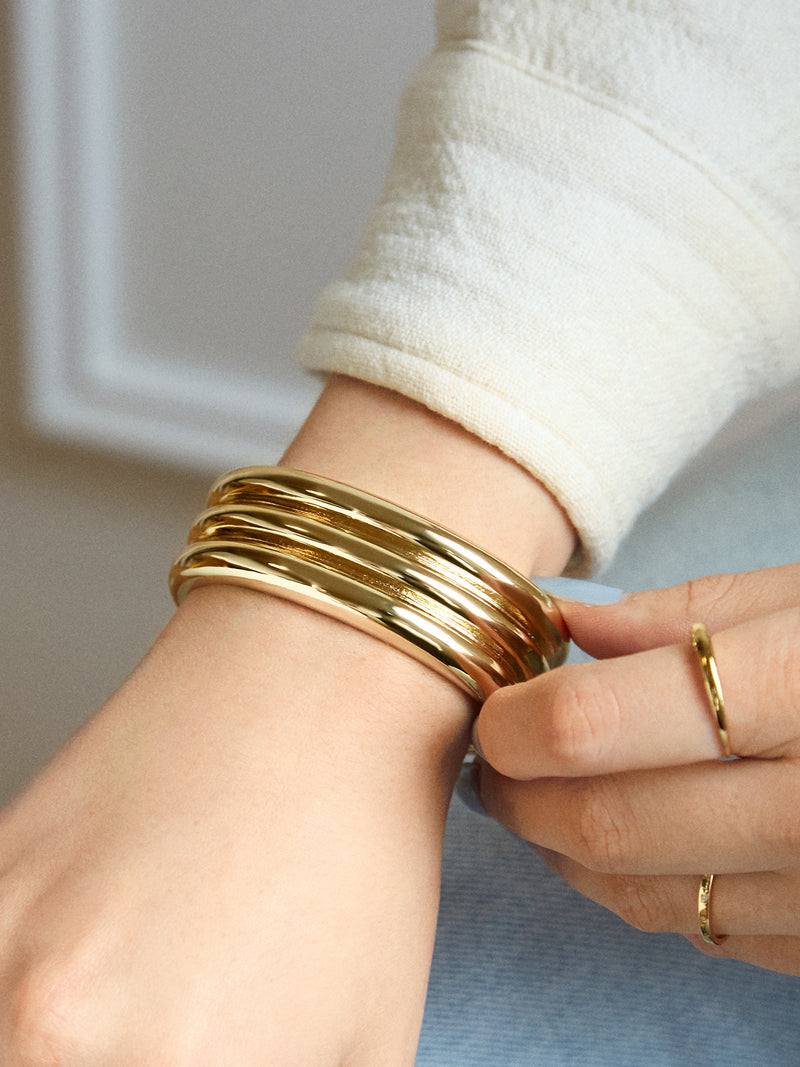 BaubleBar Leigh Cuff Bracelet - Gold cuff bracelet