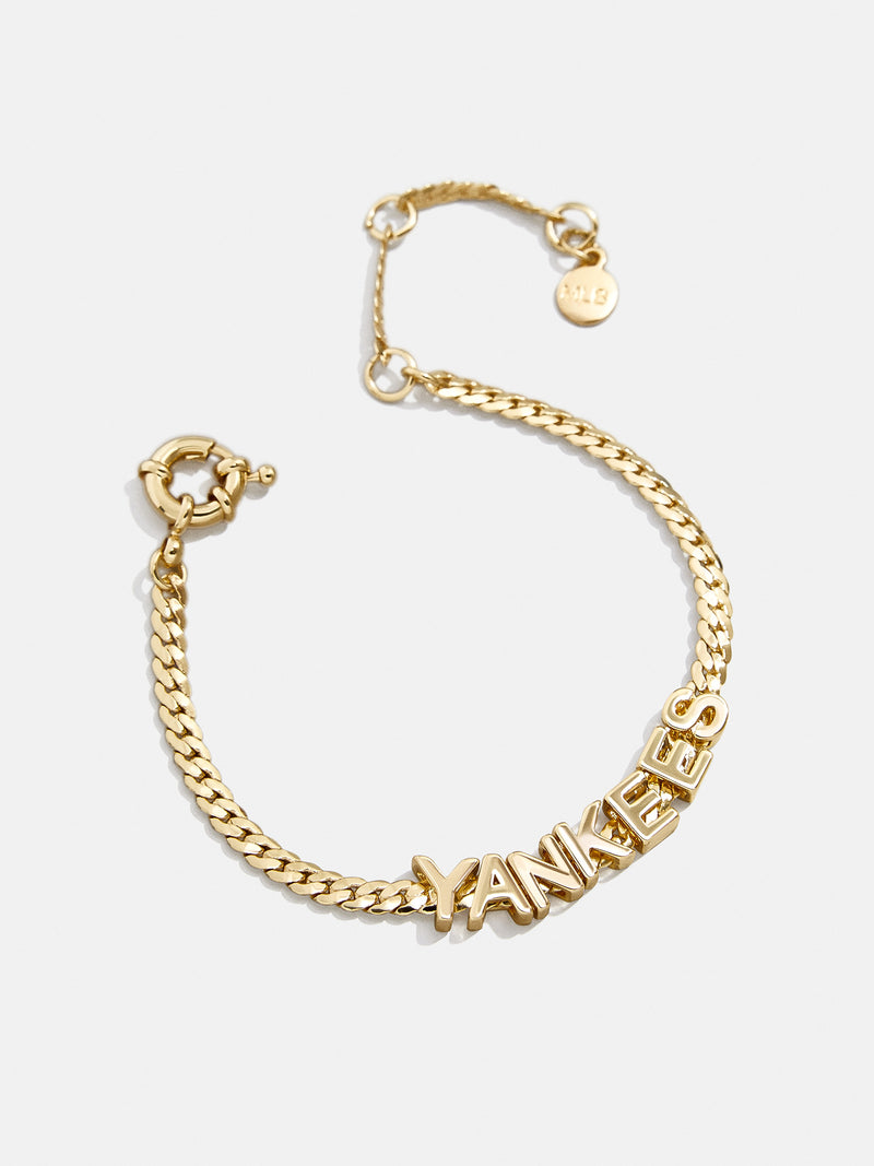 BaubleBar MLB Gold Curb Chain Bracelet - New York Yankees - 
    MLB chain bracelet
  
