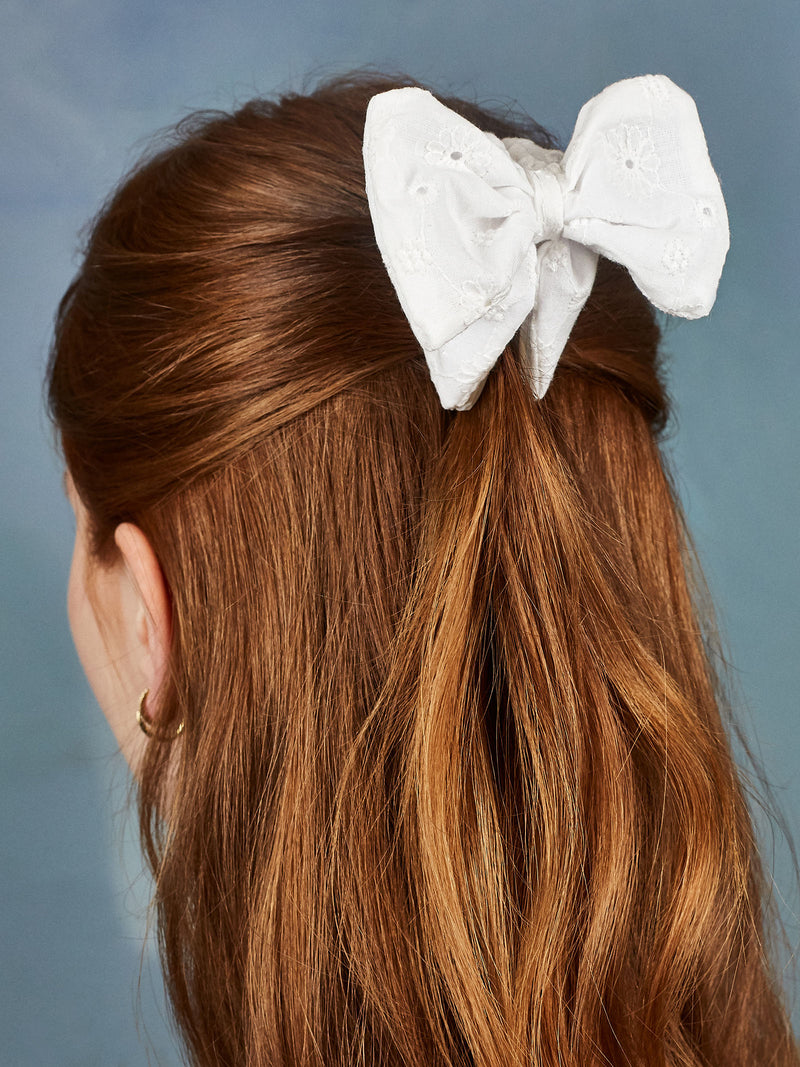 BaubleBar Maria Hair Clip - White - 
    Enjoy an extra 20% off sale - This Week Only
  
