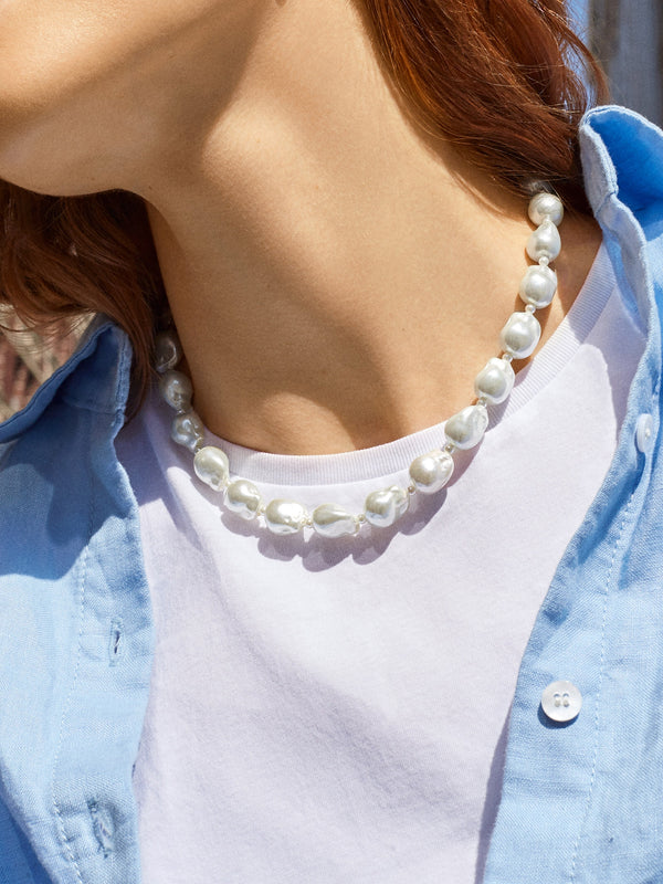 Teagan Pearl Necklace - White