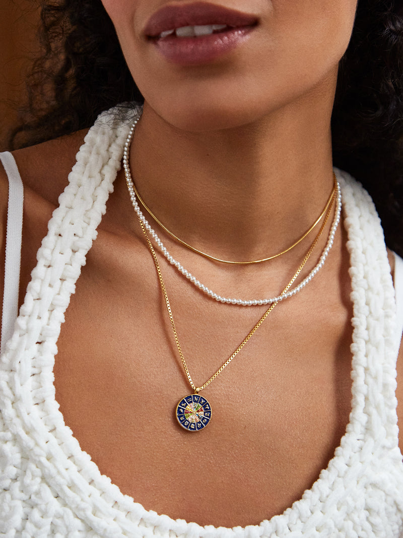 18K Gold Reversible Medallion Necklace Astro Reversible 18K