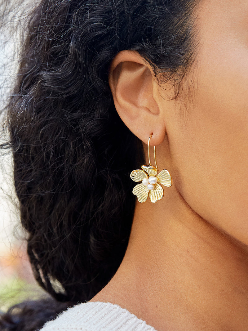 Gold floral deals drop earrings